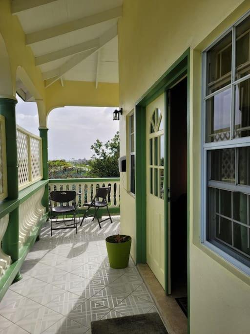 Juju'S Cottage With Magnificent Views Laborie Exteriör bild